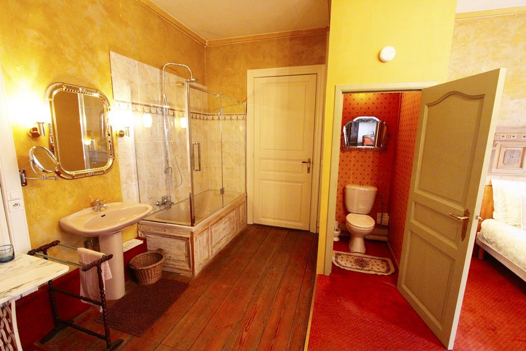 Home Fleuri Guesthouse 브뤼헤 객실 사진